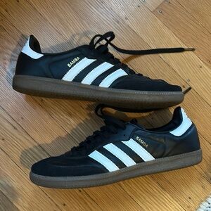 Adidas Sambas